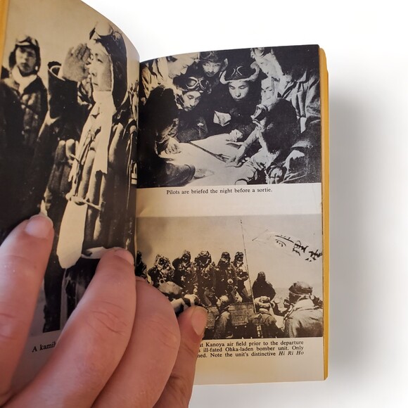 VTG 1970 Mass Market Paperback The Divine Wind: Japan's Kamikaze Force in WWII - Picture 11 of 16